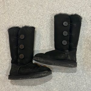 3 Button Tall Black UGGs